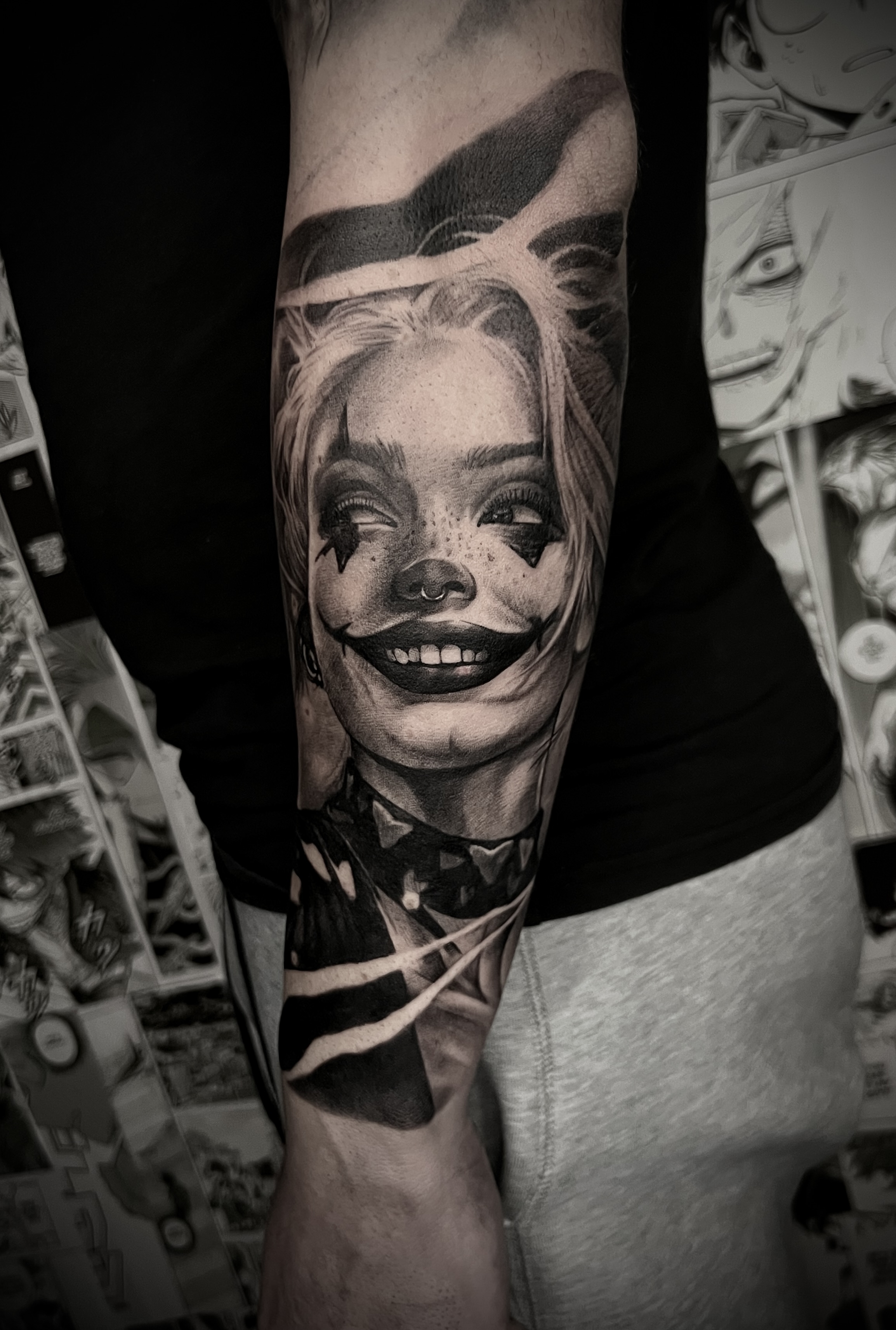 Tatuaggio realistico black and grey
